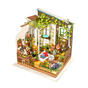Miniatúrny domček - Záhrada pána Millera Rolife DG108