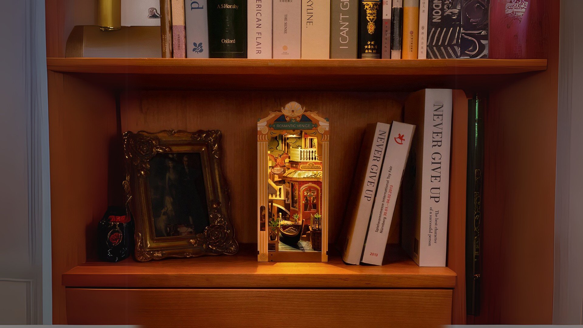 The best gift for her? A magical corner for a book lover